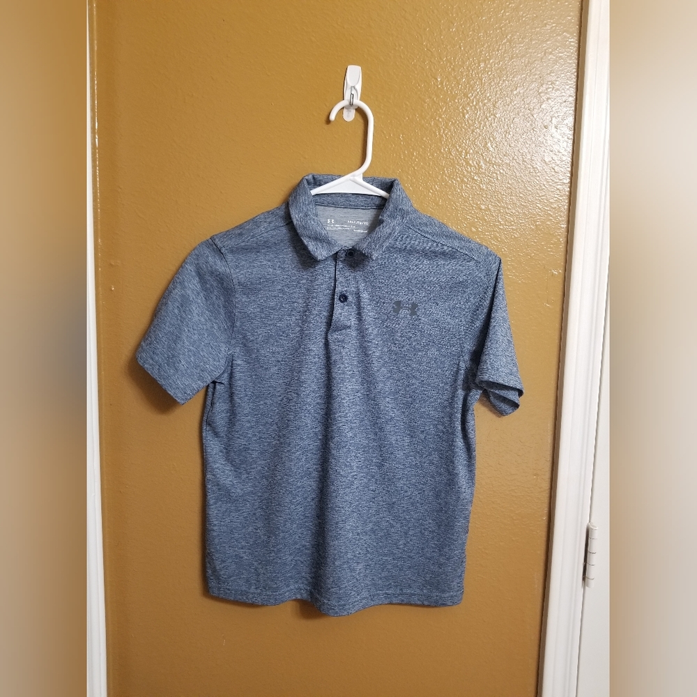 Under Armour loose shirt
